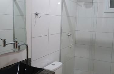 Apto6 com WI-FI e garagem e 100 a av Brasil - Foto 4