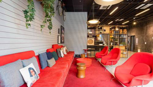 Charlie Alphaville - Foto 5, Lobby or reception