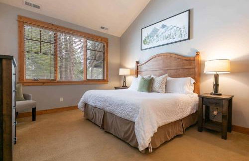 The Cottages - Ski Shuttle, Ski Valet - 3-Bedroom - Photo 34