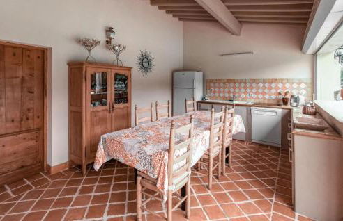 Nice Home In Carpentras - Foto 8