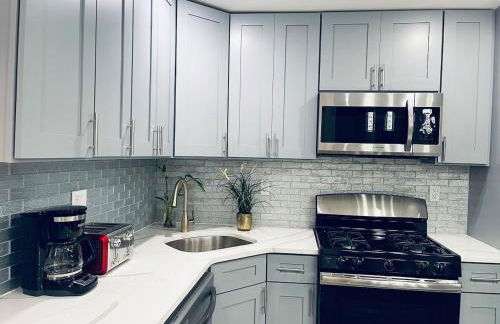 Magic Gardens 2BD Apt in Center City - Foto 13