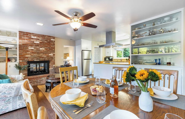 East Valley Manor by Avantstay Minutes to the Beach - Foto 15