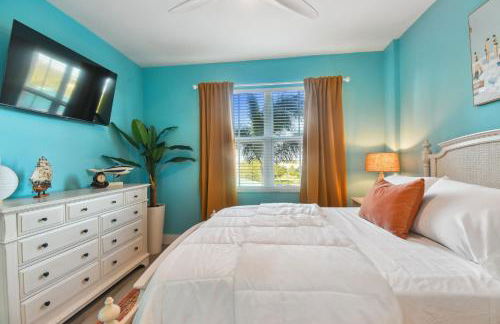 Fabulous Golf and Marina Community Condo - Photo 29