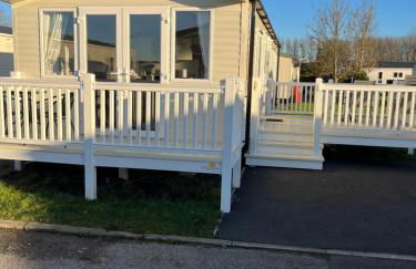 Lorraine's Caravan Holiday - Foto 1