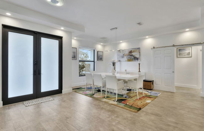 Lynora's Luxe Estate Modern Design - Foto 42