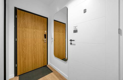 Praga Studio - 140m Metro, near PGE Narodowy Stadium - by Rentujemy - Foto 7