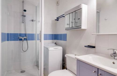 Studio pour 4 pers avec TV, parking, animaux admis, proche station de ski - FR-1-403-72 - Foto 4