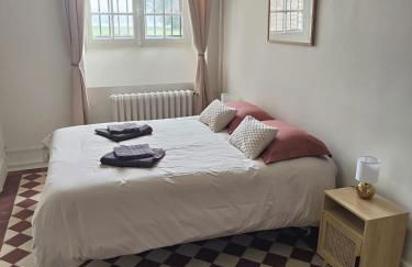 Grand gîte "Le gardien du château de Brocéliande", vue unique sur l'étang du Pas du Houx - Foto 14