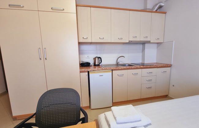 Thoma's K Studios - Photo 42