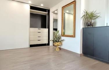 Spacious Studio by the University - Photo 10