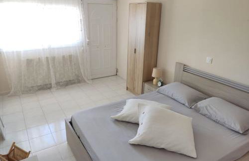 Horizon Seaview Apartment - Photo 5