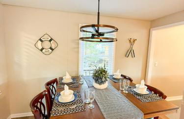 Lakefront 4BD2BADockGrillDecksFirepit-12PP - Photo 5