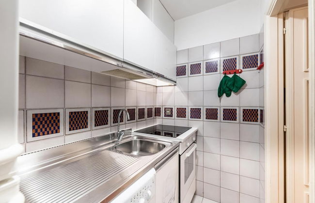 Aurora in Pantheon Apartment - Photo 55