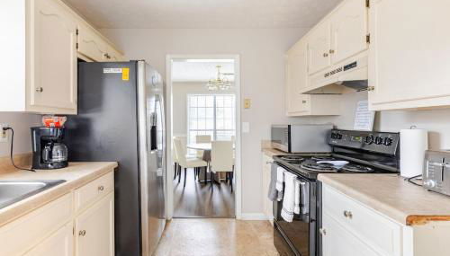 Whispering Oaks Retreat - Foto 5, stove