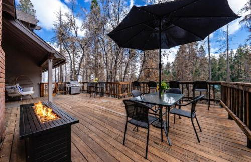 Creekside Cabin - Pup-Friendly with AC - Foto 34