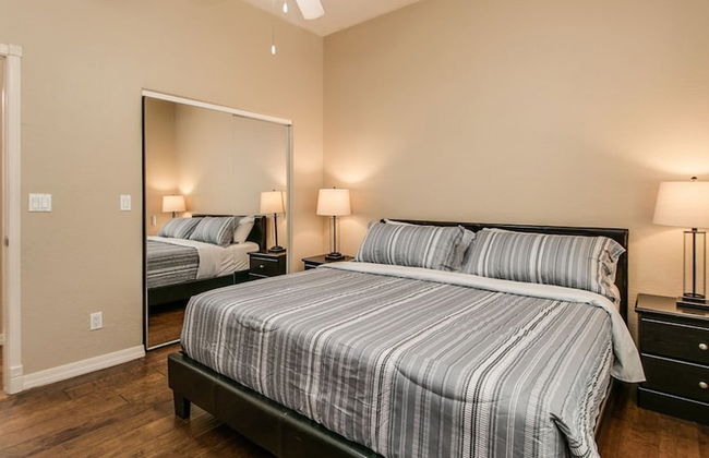 Fabulous 4-bdrm W/breathtaking Views & Pool! - Foto 5