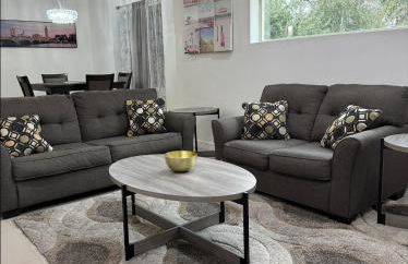 Fully Furnished 3BR and 2BA Gem Near Airport & Mall - Foto 15