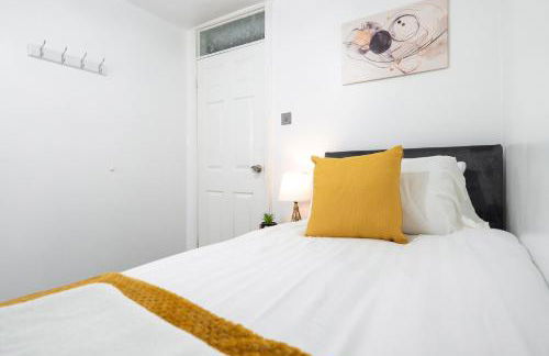 Newly Renovated 4BR House with lots of amenities - Foto 25