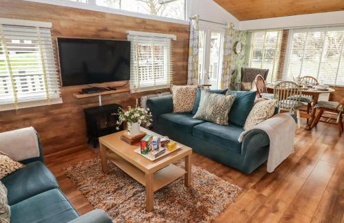 The Bird House - Photo 4