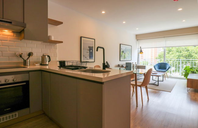 w Elegant 2BR in Barranco - Photo 1