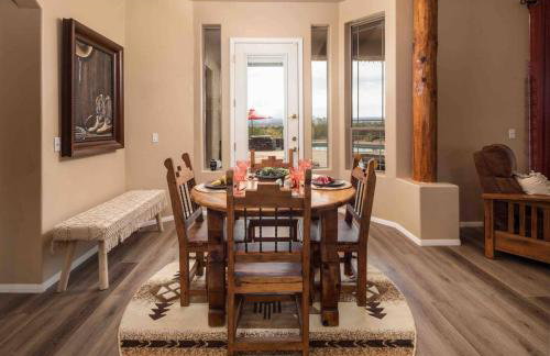 Stargazers Private Paradise with Pool and Hot Tub! - Foto 11