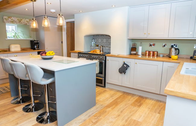 The Patches - Photo 27