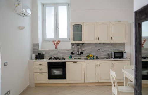 The Cave On The Sea - Foto 34