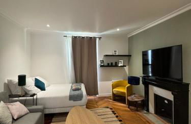 Le Rêveur - Parking Gratuit, Wifi, RER C Choisy-le-Roi - Foto 17