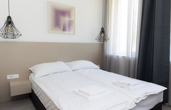Kula & the Top Apartments - Photo 5