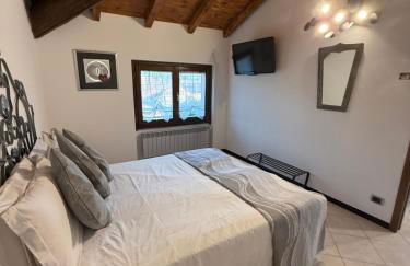 Black and White - Foto 16