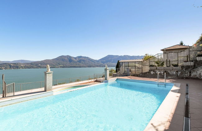 Residential Complex With Panoramic Views and Pool - Foto 19