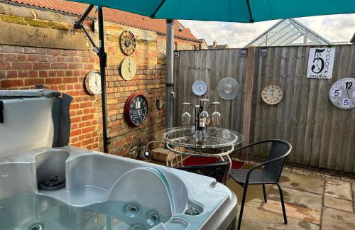 5 O Clock Somewhere with Private Hot Tub - Foto 2