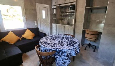 Poolside apt in the pines, steps from the Sea - Foto 5