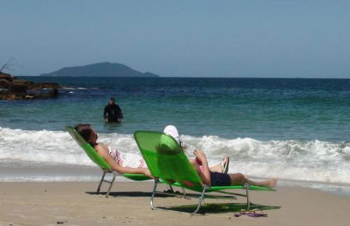 PRAIA DE 4 ILHAS Apartamento 2 Quartos 50M da Praia Com Vista - Photo 38