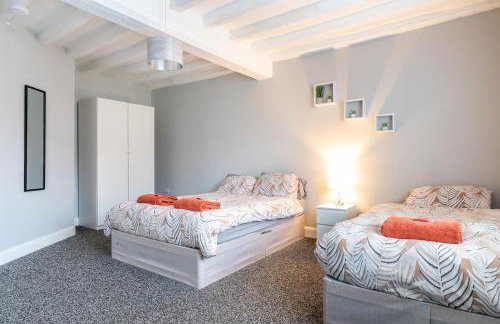 Airfield Manor - Photo 41