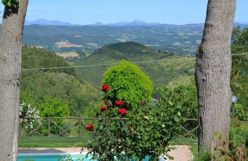 Stunning Holiday Home in Umbria With Jacuzzi - Foto 14