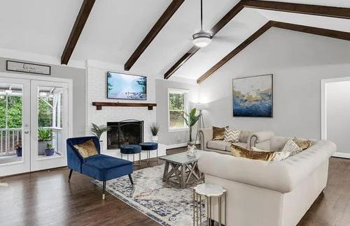 Georgia Lakeside Getaway with Private Pool - Foto 7