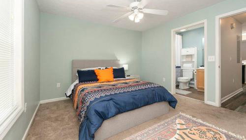 Vibrant Living Near Auburn University l 4BR 4BA - Foto 5