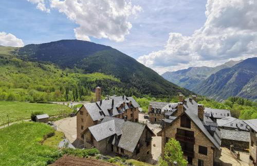 Dúplex con terraza y vistas panorámicas en Taüll - Foto 18