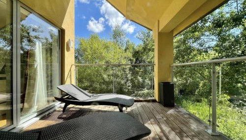 Modern contemporary home in beautiful setting - Foto 5