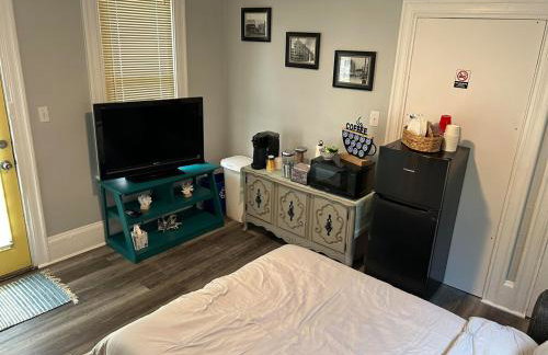 Cozy Unit in Milford, Delaware -Close to DE Turf - Foto 10