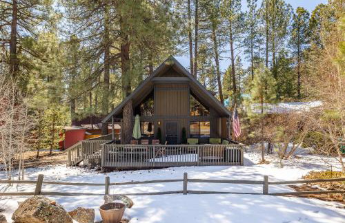 Stylish Cozy Cabin Retreat in Munds Park - Foto 16