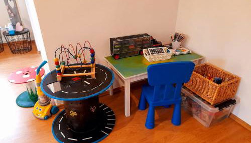 Willkommen in dem Luftkurort und Käsestadt Nieheim Rennstrecke 4km entfernt Fewo1 - Foto 4, Game Room