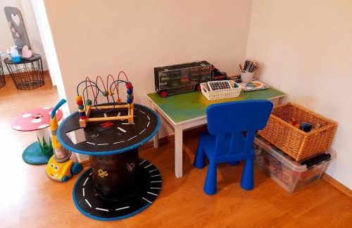 Willkommen in dem Luftkurort und Käsestadt Nieheim Rennstrecke 4km entfernt Fewo1 - Foto 4