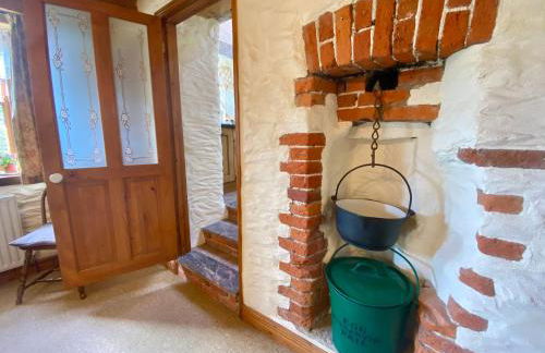 Carole's Cottage - Private Parking, Sea Views, Garden & Close To Harbour & Beach - Foto 4