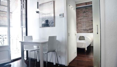 Barceloneta Suites Apartments Beach - Foto 4