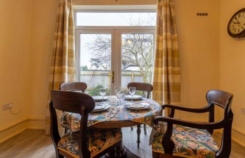 Rustic Haven with Driveway Kenilworth - Foto 23