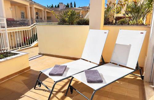 Balaia Poolside House with Sea View by BeCherish - Foto 16