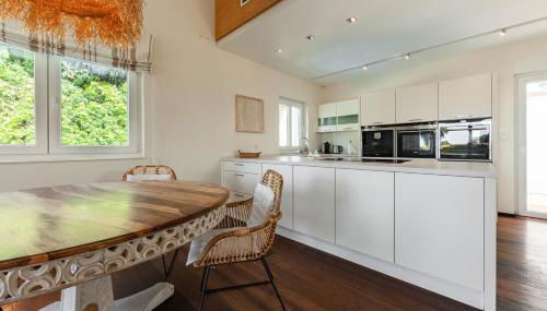 Villa Madrugada, beachside villa in Costabella - Photo 2