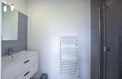 Awesome Home In Bacilly With Wifi - Foto 21